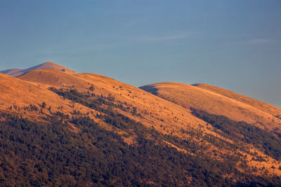 Mountain peaks of the central apennines in italy, in the national park of abruzzo.