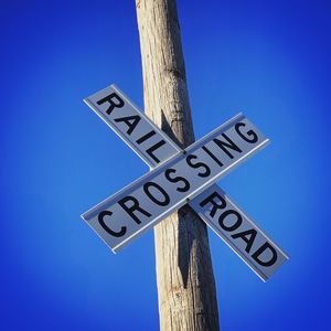 Railroad crossing