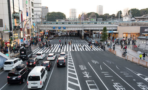 Traffic on city street