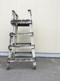 Tennis court umpires seat