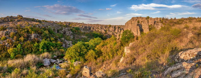 Deep granite canyon with the mertvovod river in aktovo village, nikolaev region, ukraine, 