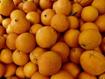 Full frame shot of oranges