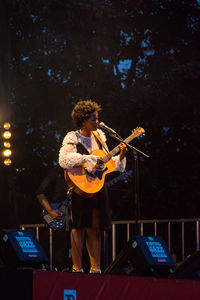 Man playing guitar