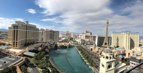 A view of the bellagio fountain