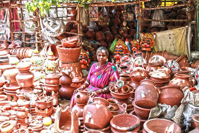 Various sculpture in market for sale