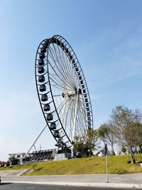 ferris wheel