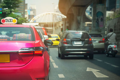 Traffic on road in city