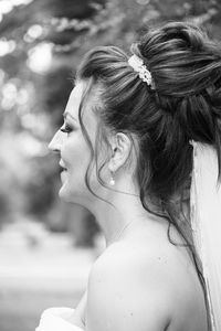 Portrait of a young woman outdoors