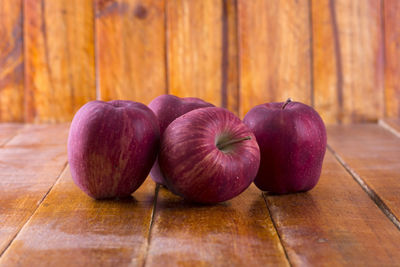 Close-up of apples on table