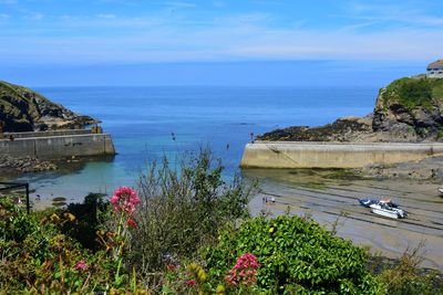 High angle view of scenic view of sea against sky