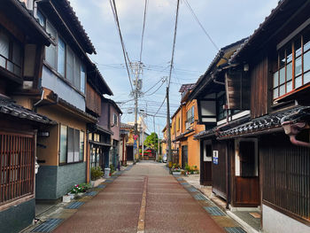 Wooden higashi chaya's traditional charm houses, kanazawa, ishikawa, japan