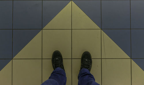 Low section of man