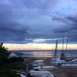 Scenic view of sea against cloudy sky