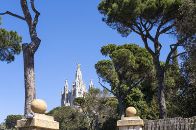 Temple of the sacred heart of jesus on tibidabo mountain in the collserola natural park in barcelona