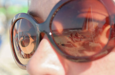 Reflection on sunglasses