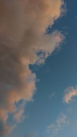 Low angle view of cloudy sky