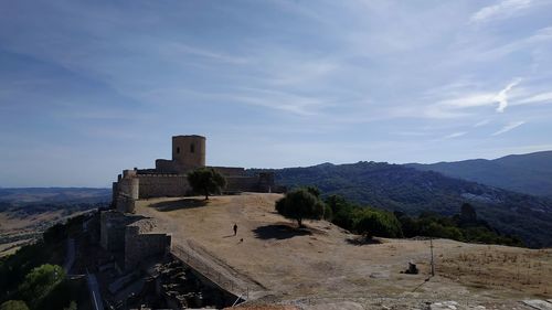 Scenic view of fort against sky