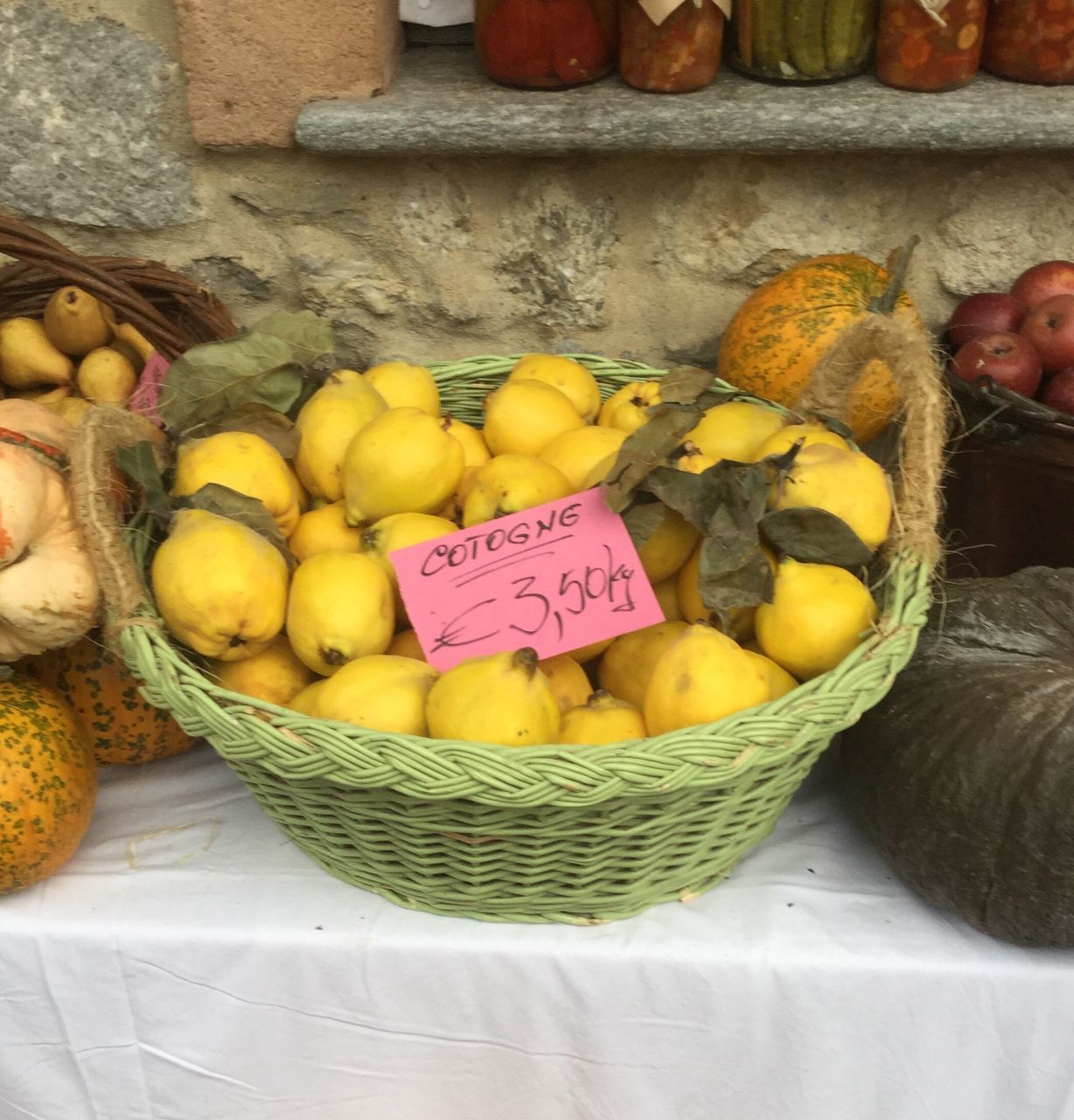 basket, food and drink, for sale, freshness, market, day, retail, fruit, food, healthy eating, choice, outdoors, no people, price tag, close-up