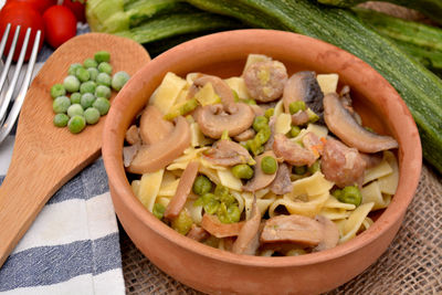 Vegetables in bowl