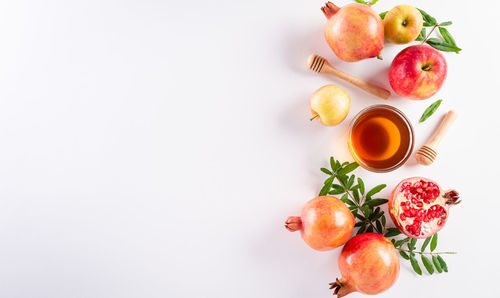 High angle view of apples on table