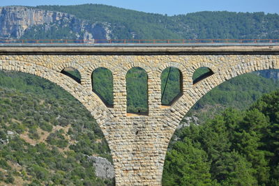 View of arch bridge