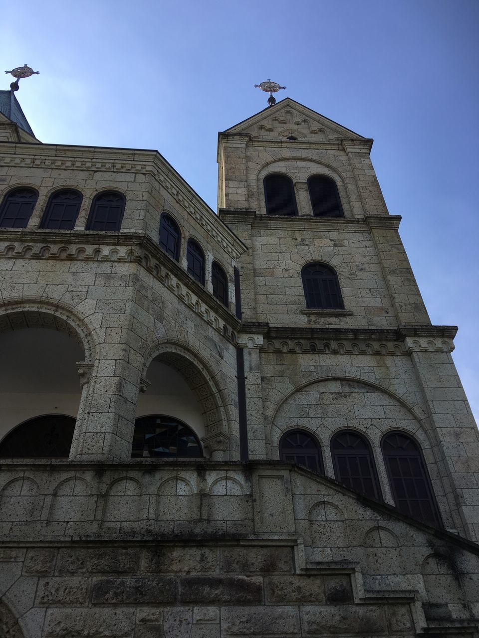 LOW ANGLE VIEW OF CHURCH