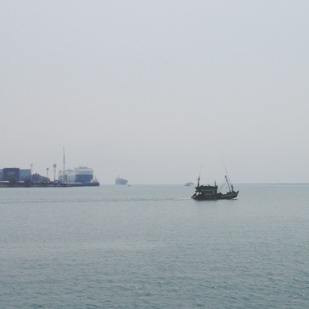 nautical vessel, transportation, water, sea, mode of transport, copy space, boat, clear sky, waterfront, horizon over water, tranquil scene, tranquility, nature, scenics, beauty in nature, sailing, moored, sky, outdoors, day