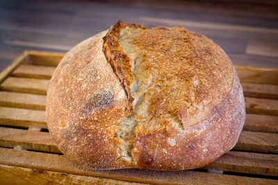 Close-up of bread on cutting board