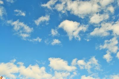 Low angle view of cloudy sky