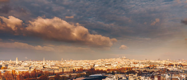 Panoramic view of cityscape against sky