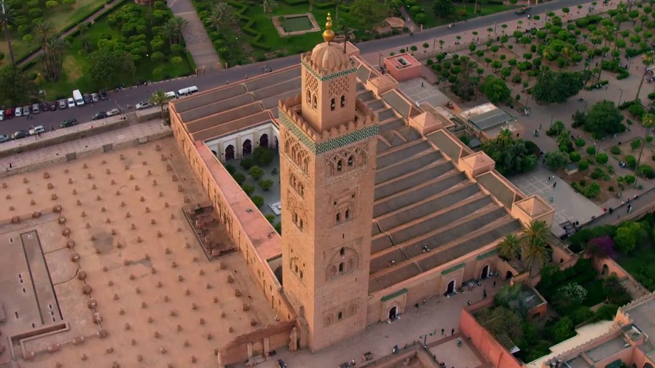 HIGH ANGLE VIEW OF ROOF AND BUILDINGS