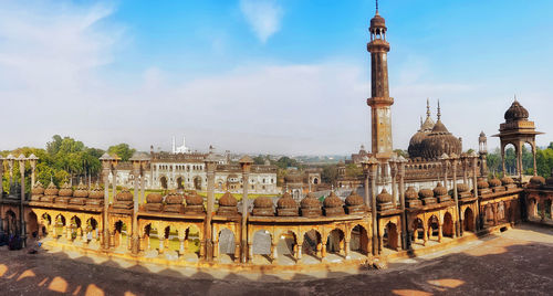 View of temple building against sky in city