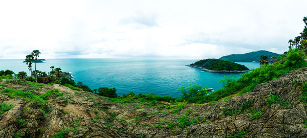 Scenic view of bay against sky