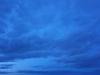 Low angle view of cloudy sky