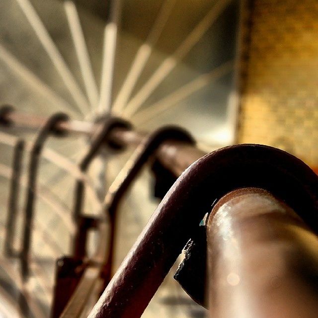 metal, close-up, metallic, focus on foreground, rusty, indoors, selective focus, old, chain, no people, still life, handle, part of, wood - material, day, railing, iron - metal, strength, detail, equipment