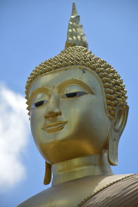 Low angle view of statue against clear sky