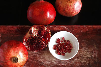 Close-up of apples on table