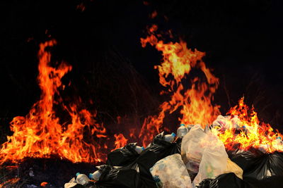 Garbage against fire