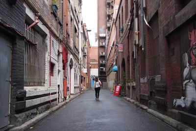 Narrow alley in city