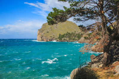 Scenic view of sea against sky