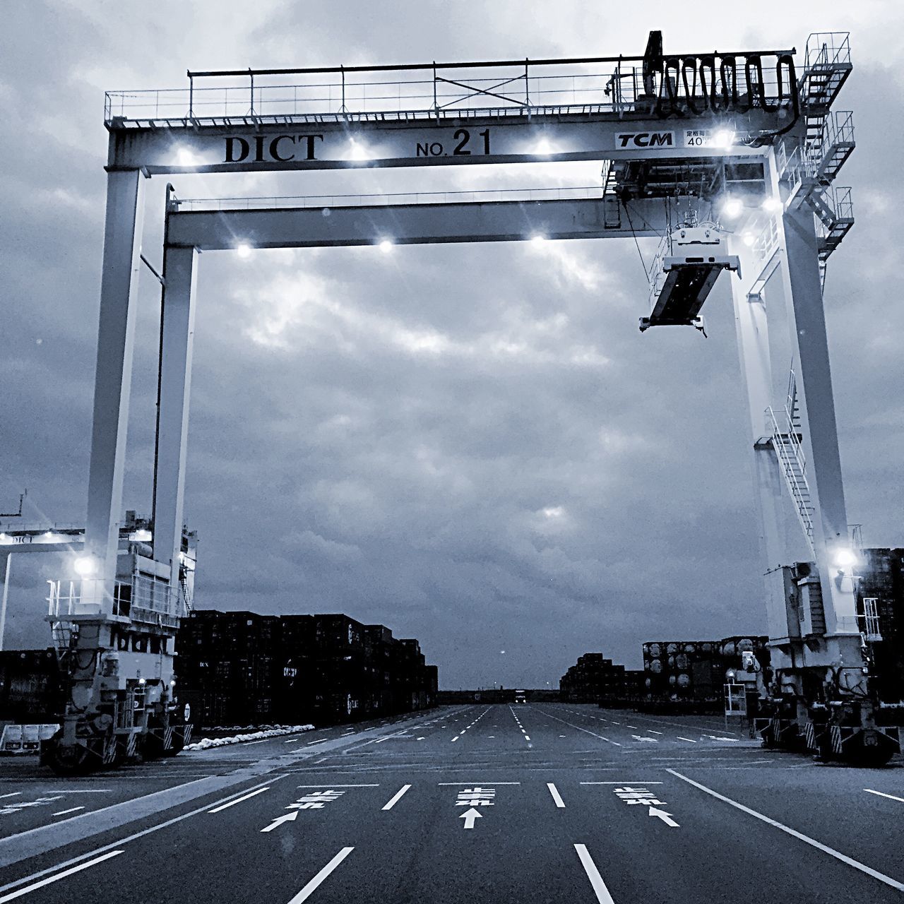 transportation, sky, road, built structure, architecture, cloud - sky, the way forward, bridge - man made structure, connection, road marking, street, car, street light, land vehicle, cloudy, mode of transport, guidance, city, building exterior, cloud