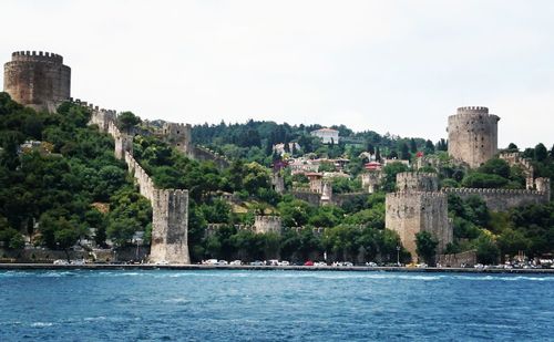 View of fort against sea