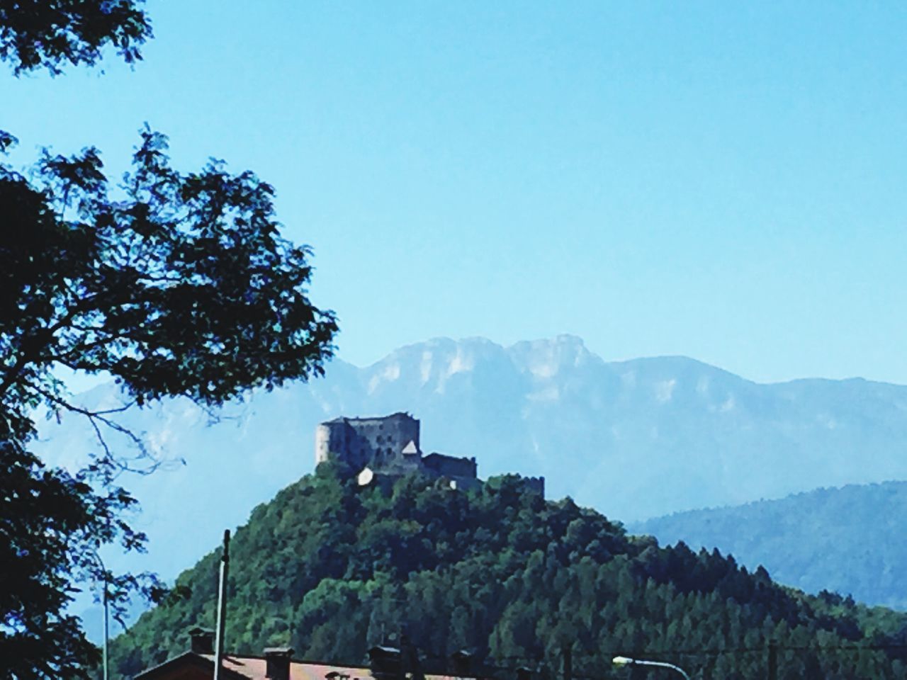 VIEW OF CASTLE AGAINST CLEAR SKY