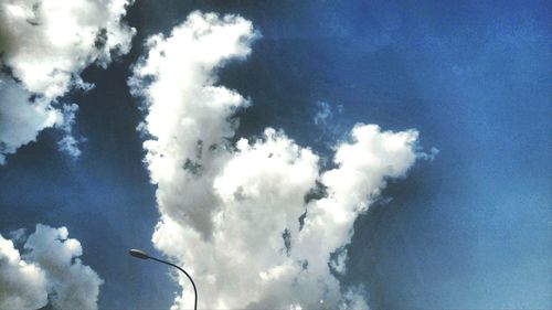 Low angle view of cloudy sky