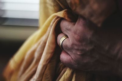 Close-up of human hand