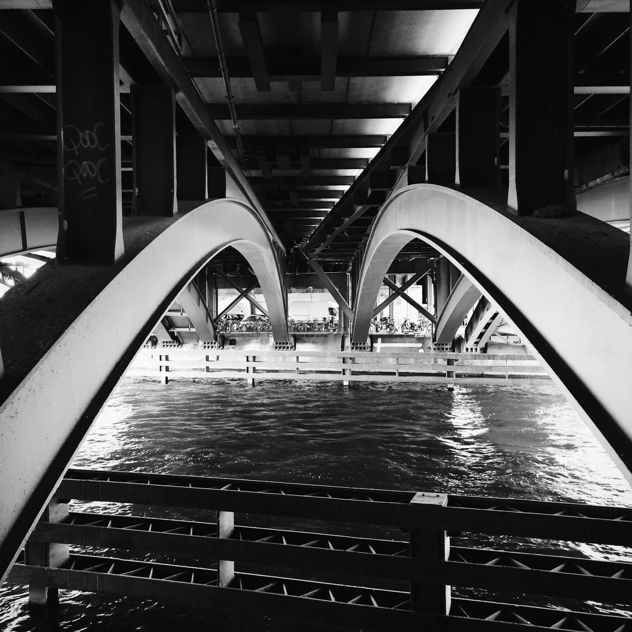 architecture, built structure, bridge - man made structure, connection, engineering, arch, water, transportation, bridge, railing, river, indoors, metal, no people, footbridge, reflection, day, travel destinations, city, travel