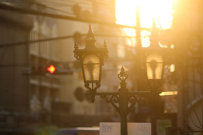 Illuminated light bulb