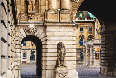 Statue of historic building