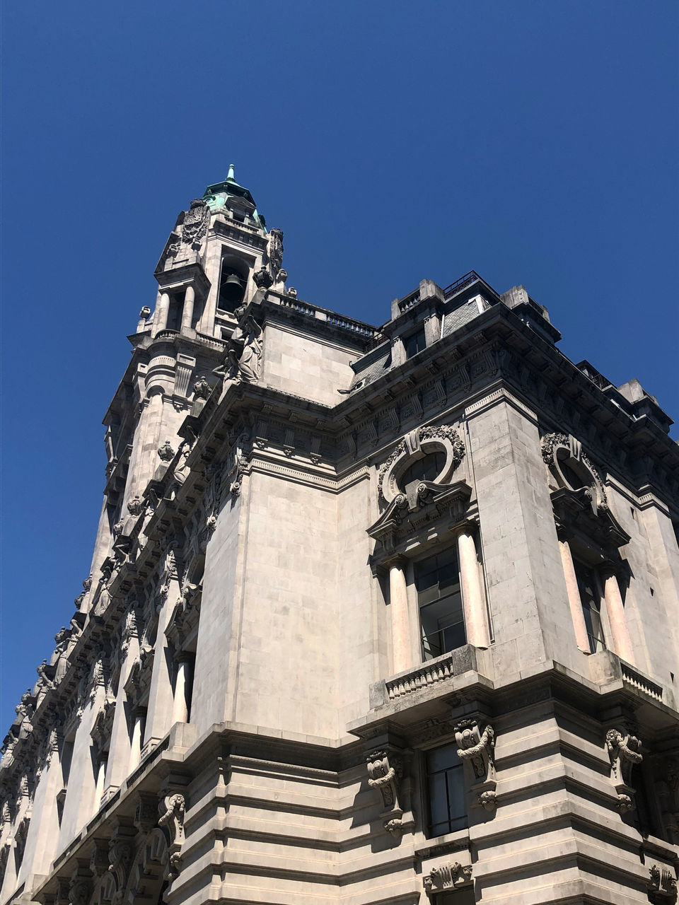 LOW ANGLE VIEW OF CATHEDRAL AGAINST SKY