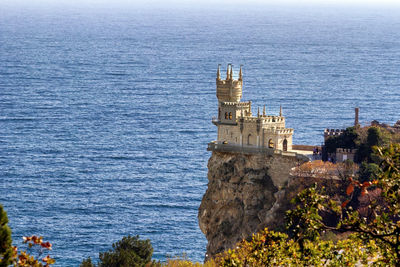 High angle view of buildings in sea